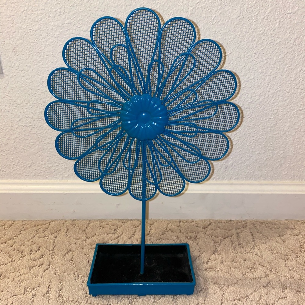 flower jewelry stand/holder
